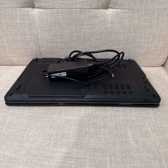 Acer Aspire E1-531 Intel 1000M 4GB 120GB SSD Laptop Linux Mint XFCE PC - Picture 15 of 15